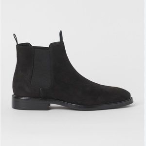 H&M Women’s Black Chelsea Suede Ankle Boot